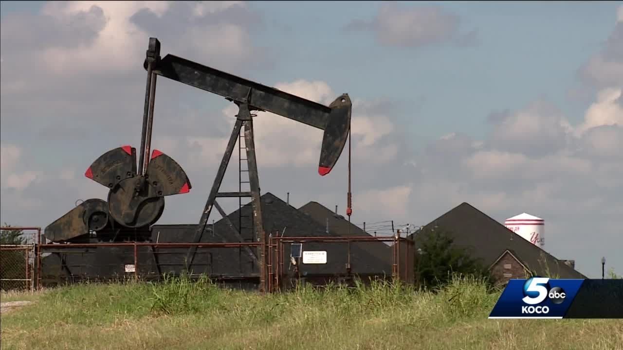 Oklahoma oil, gas industry experts move forward with production slowly