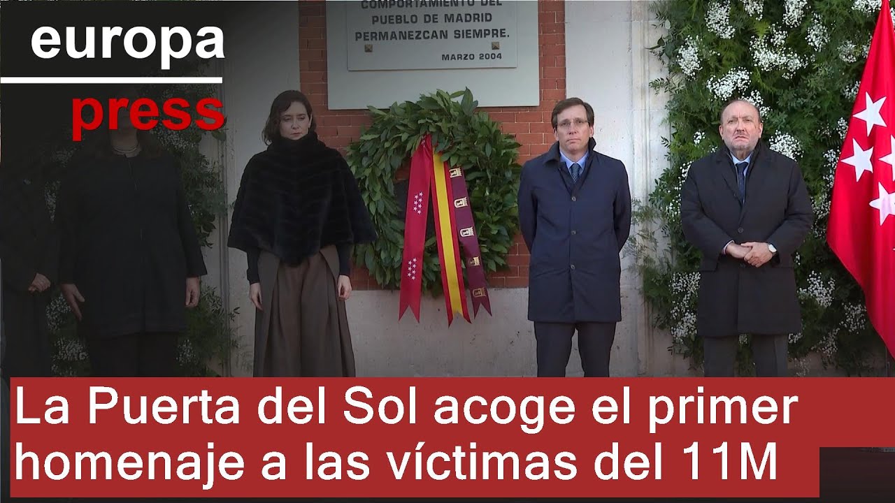 La Puerta del Sol acoge el primer homenaje a las víctimas del 11M