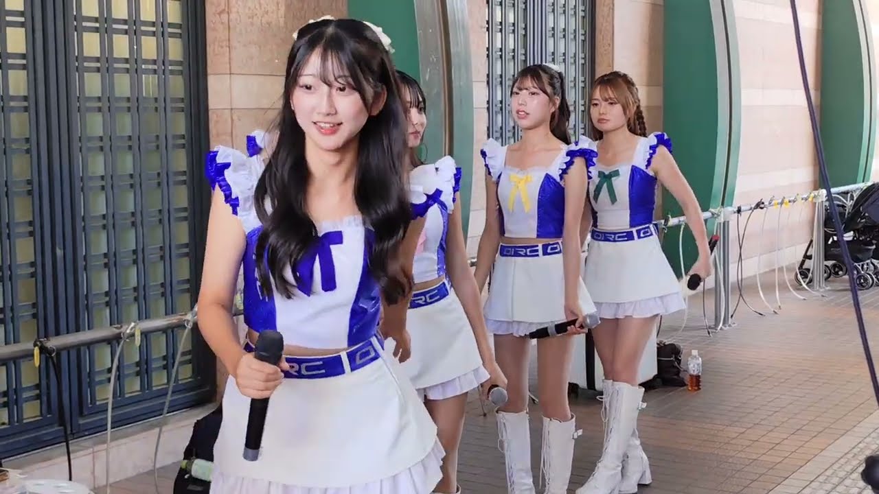 2025.10.11　Rouciel（ルシェル）『ラブライン』　IDOL CASCADE 秋麗SP　SPAWORLD HOTEL＆RESORT 入館口前 ピロティスペース