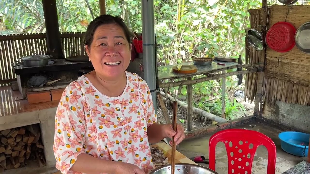 VUI MỪNG HÔM NAY ( 30 AL ) PHƯƠNG BÁN BÁNH HẾT VỀ SỚM