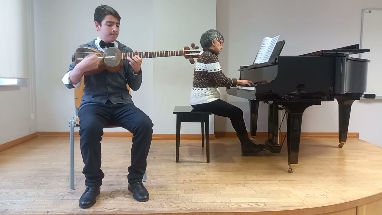 Tofiq Bakıxanov: Neft fəvvarəsinin rəqsi ifa: Abbasov Anatollu ,müəllim:A.Ağahüseyn ,f-no: T.Gülnarə