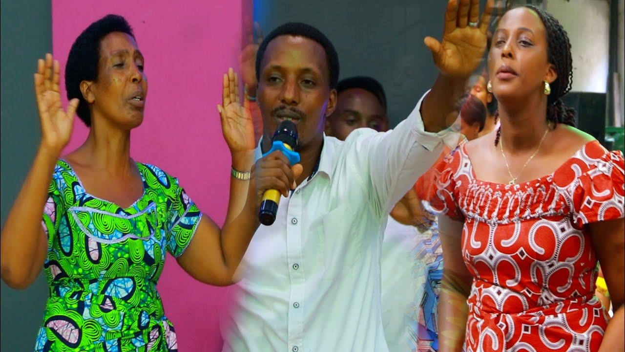 ♦️REBA UMUNEZERO UKOMEYE UBAYE MURAYA MATERANIRO UPCM SUNDAY SERVICE 🔥