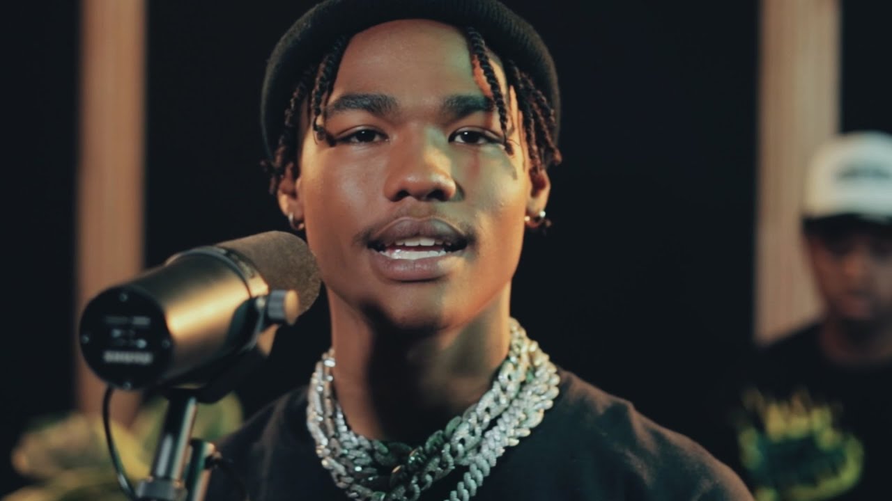 Lucasraps - Mud (Live Performance Video)