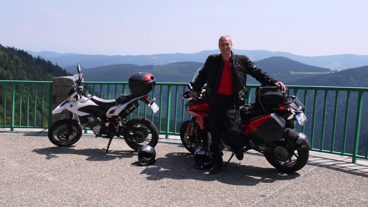 Objectif Stelvio 2 758 mètres d'altitude en Multistrada