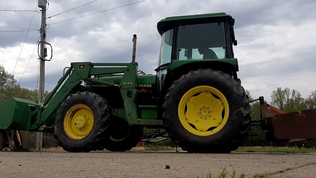 Deere 2755