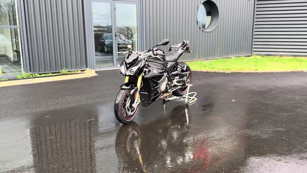 BMW S1000R