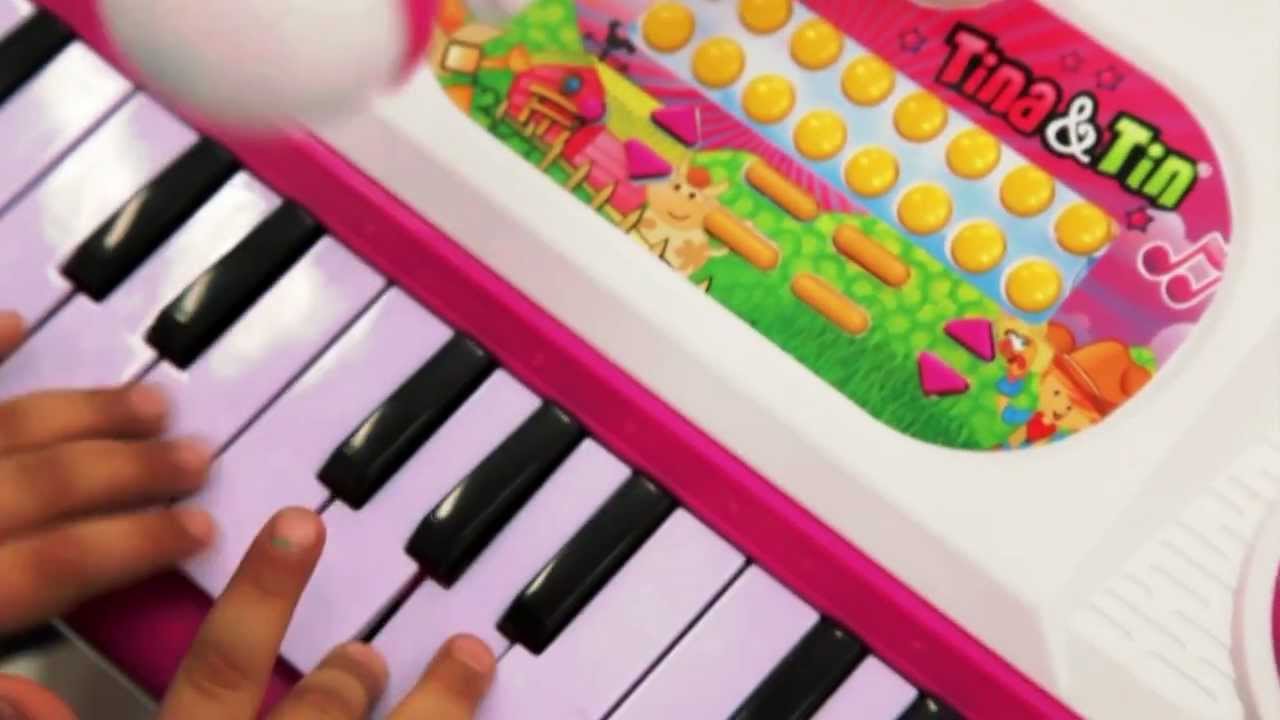 Tina y Tin cumple Azael (Personalized Songs For Kids) #PersonalizedSongs
