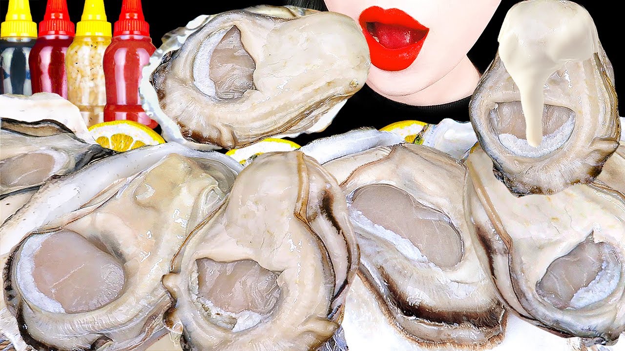 ASMR GIANT RAW OSTERS 크림 가득 찬 바위굴 먹방, 다양한 특제소스 *RAW SEAFOOD MUKBANG KOREAN EATING