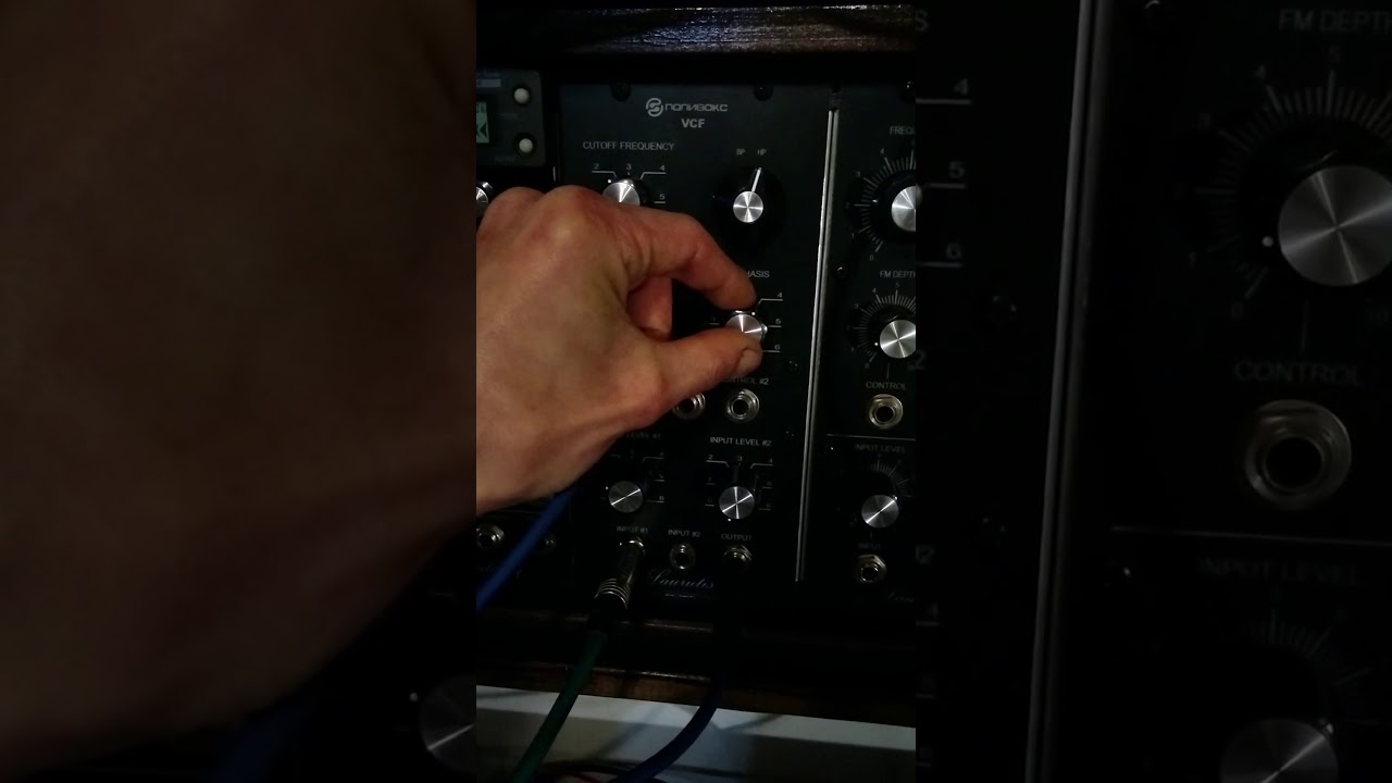 Laurutis DIY modular synthesizer Polivoks VCF test
