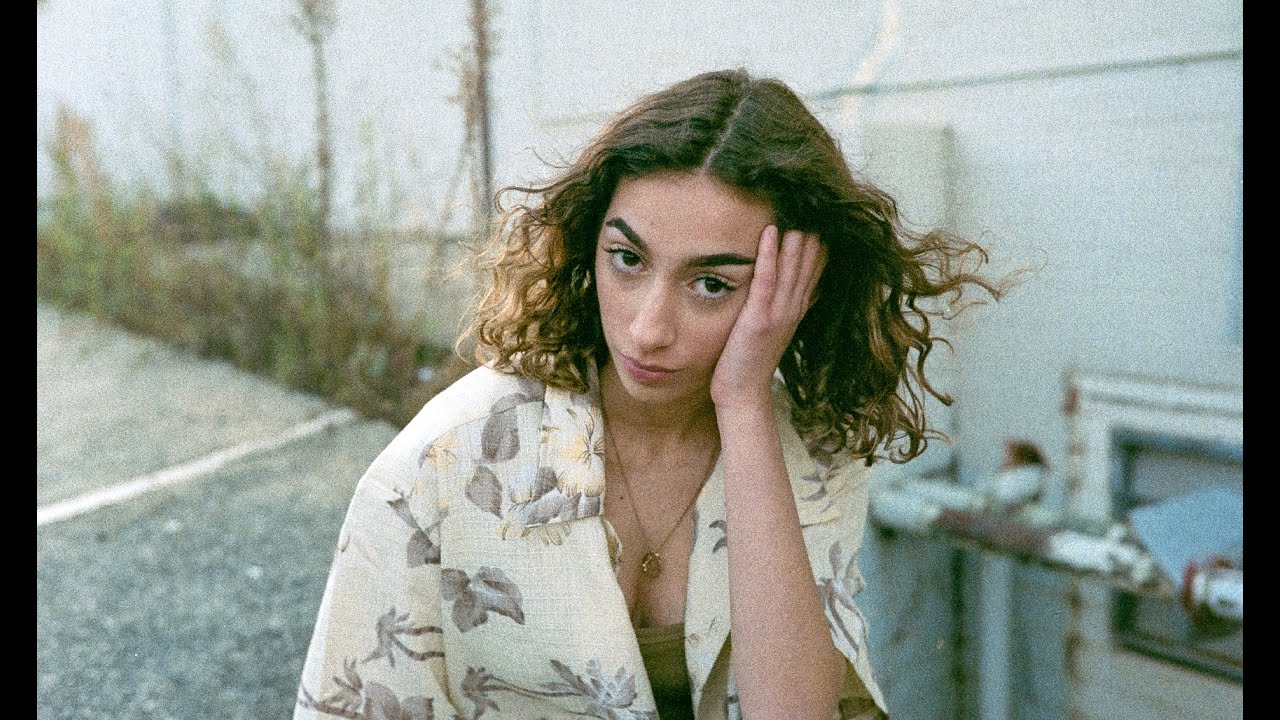 Model Shoot with Leila on Leica | Leica M6 & Leica M10 | Kodak Portra 800