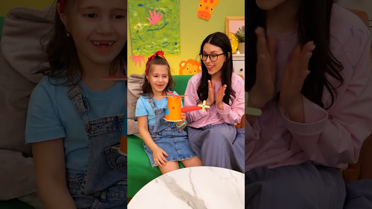 🚁 Easy Helicopter Craft for Kids &ndash; It Really Spins! ✂️✨