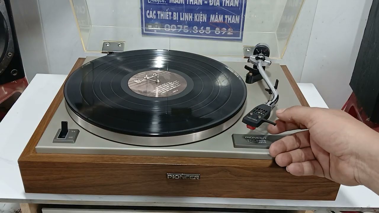 Đầu đĩa than Pionner ES-1PL giá 2tr chẵn. Nhận đủ tiền e gửi hàng.Lh zalo 0975365892 E hiểu đồng nai