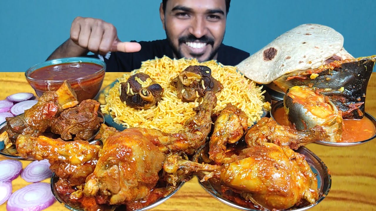 EATING SPICY MUTTON CURRY WITH MUTTON BIRYANI | CHICKEN CURRY, FISH CURRY, ROTI & GRAVY MUKBANG