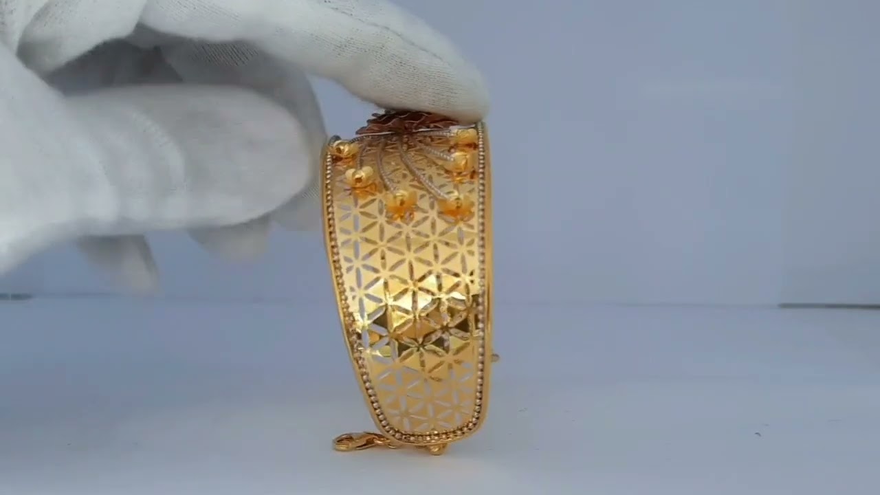 22karat gold bracelet  new designs #gold #jewellery #dubai