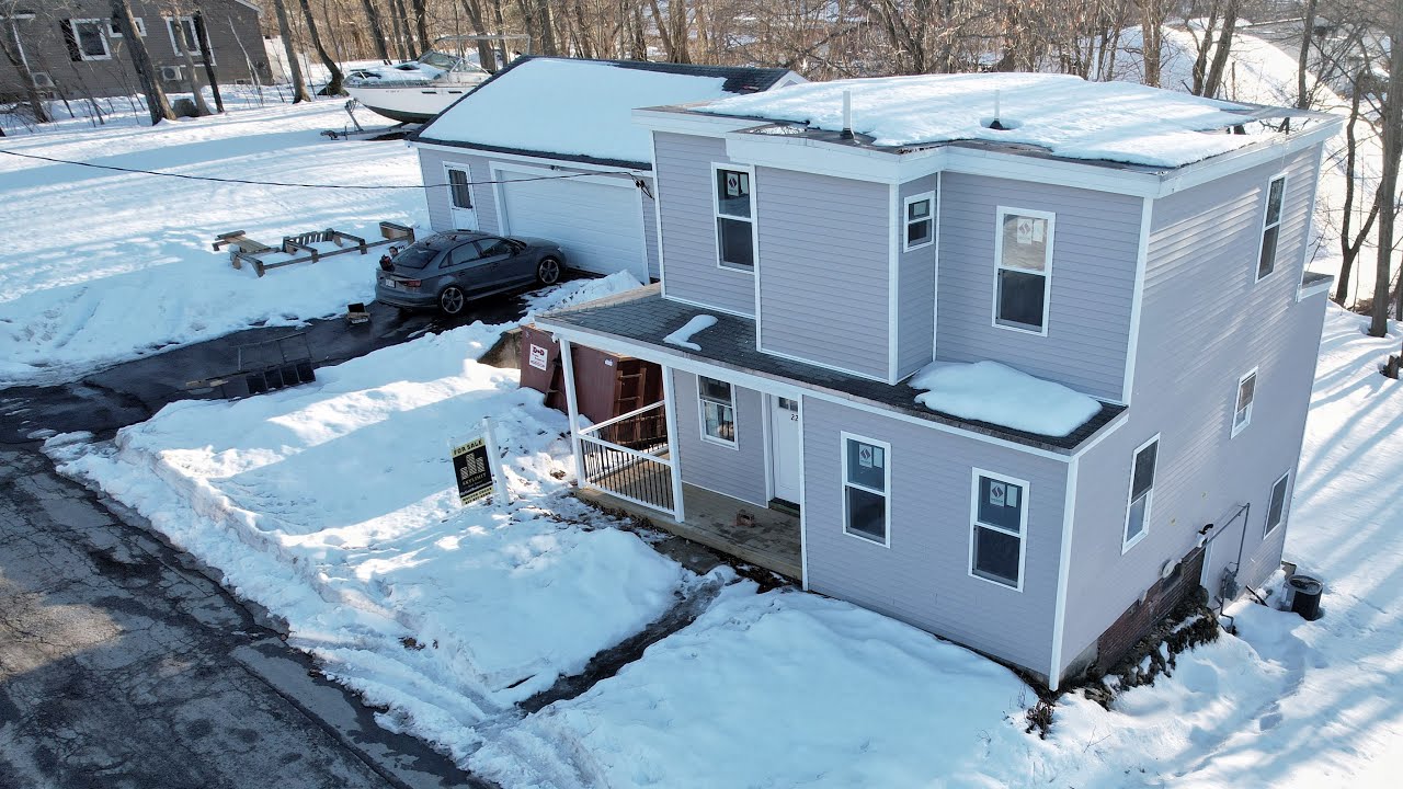 22 Kelley Ave Fitchburg, MA 01420 Remodeled Single Family 1500 Sqft