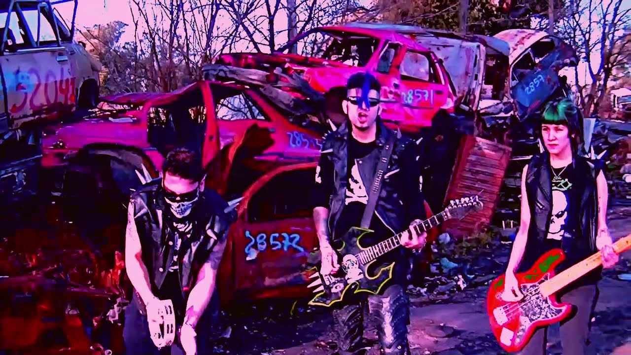 LOS WEZOS feat  RICHIE RAMONE   El principio del final   official video clip