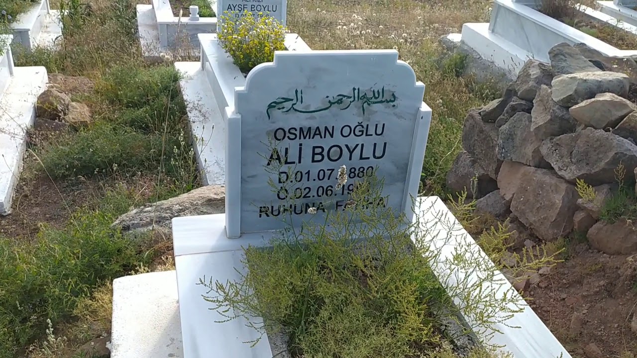 Suşehri Kaleköyü havara mahallesi mezarlığı