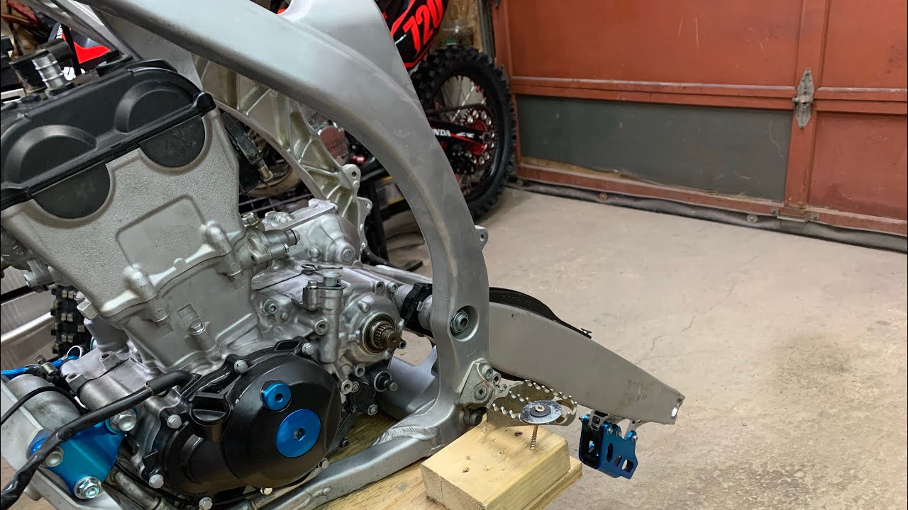2009 YZ250F Rebuild PT 7 (It's finally going back together!)