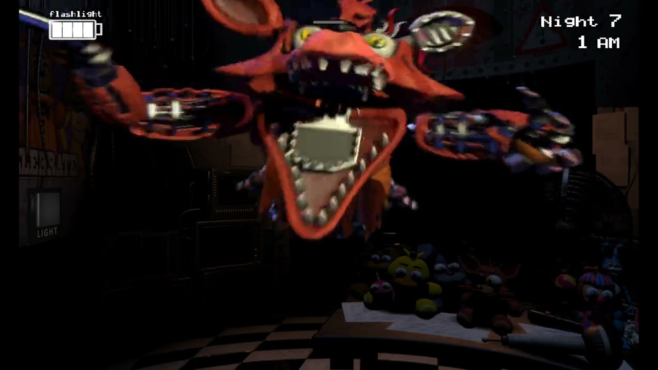 Playing fnaf 2 with unlimited flash light