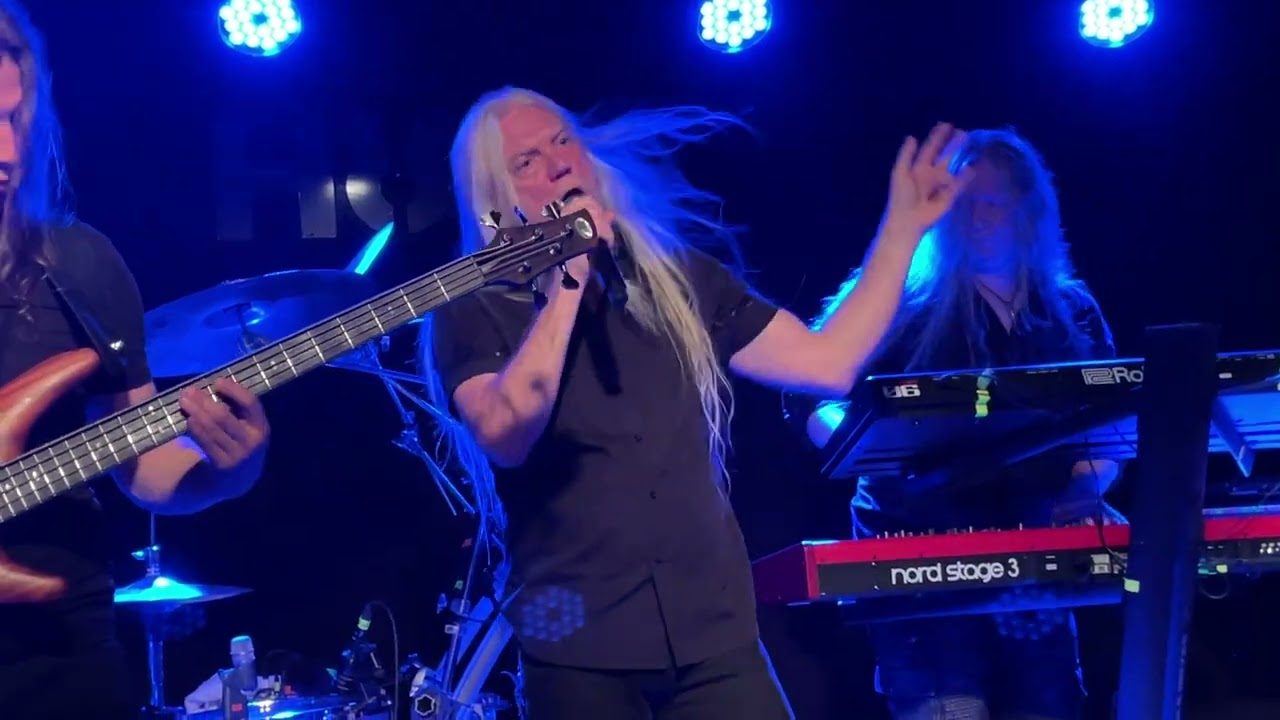 Raskasta Iskelm&auml;&auml; - Ajetaan me tandemilla (Tampere - H&ouml;n&ouml; Live 28.7.2023)