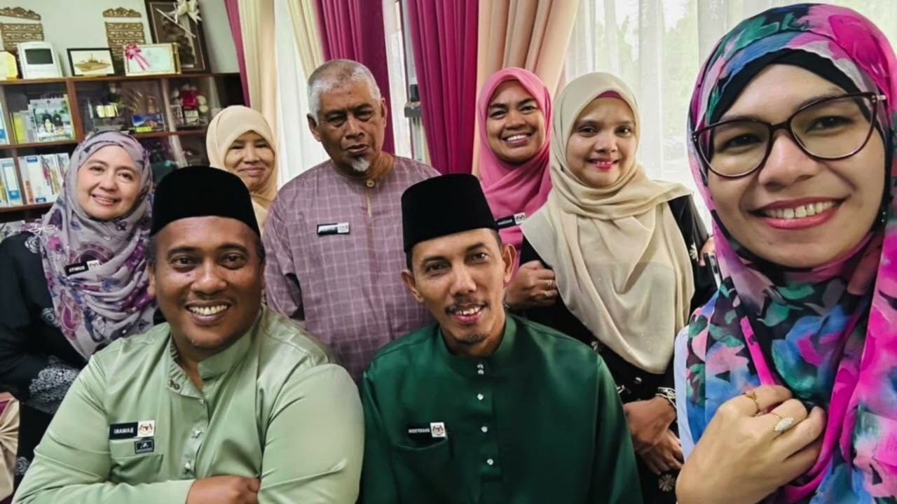 Montaj Persaraan Guru Besar SK SRI ADIKA RAJA