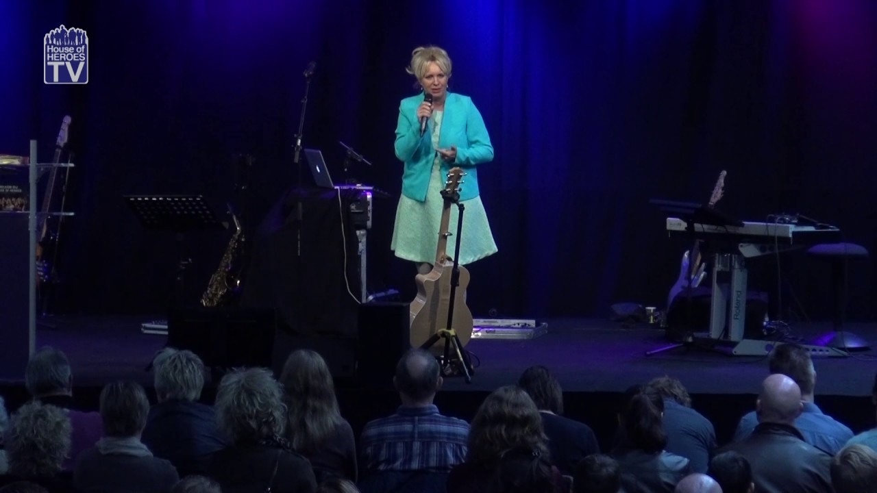 Esther Vorsterman // Nood leert 'aanbidden', we hebben een keuze!