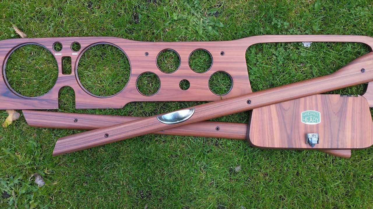 Triumph TR6 dashboard and door capping set in santos rosewood
