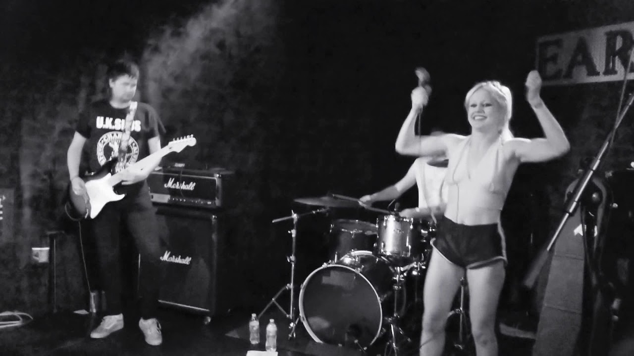 Amyl And The Sniffers - Westgate