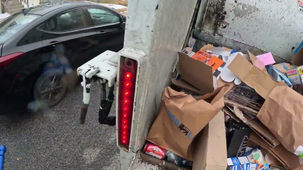 City of Baltimore recycle pickup 2/18/2026