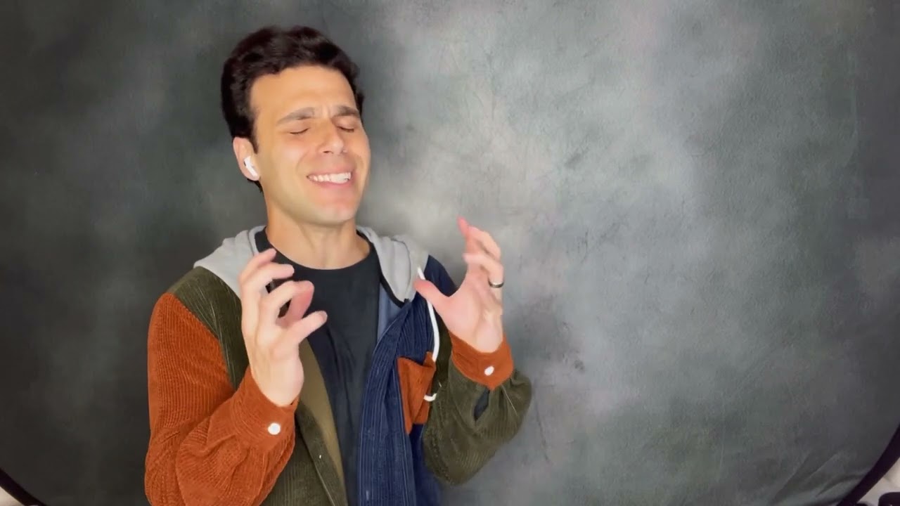 The Great American Mousical - Robert Peterpaul (Pippin)