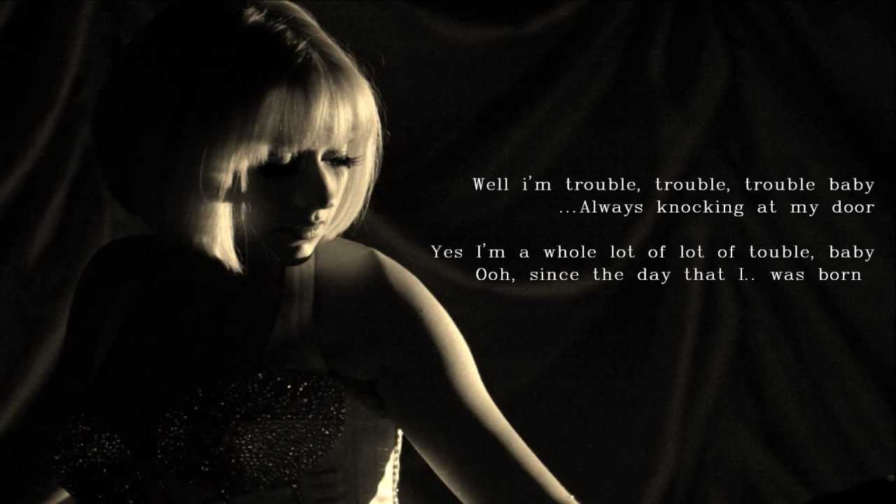 Christina Aguilera - I Got Trouble (HQ)