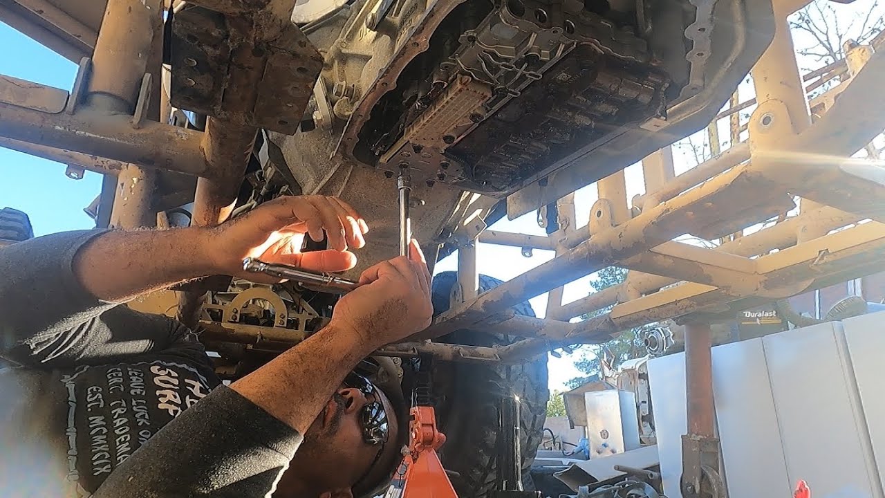 Снятие блока управления трансмиссией и клапанного блока GM 6L90.
