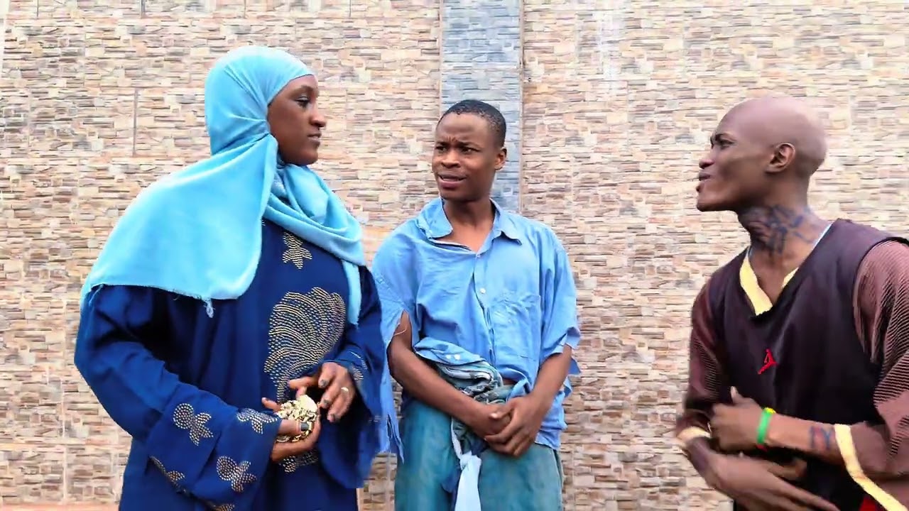 Hadja kadi jamaïcaine et  Doumama Aladji Jamaïcain 😂😂