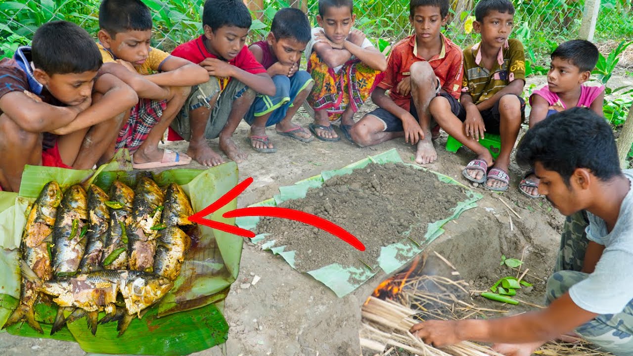 Hilsa Paturi - Banana Leaf Elish Paturi - Boys Weird Cooking with Fun - Smoked Ilish Recipe