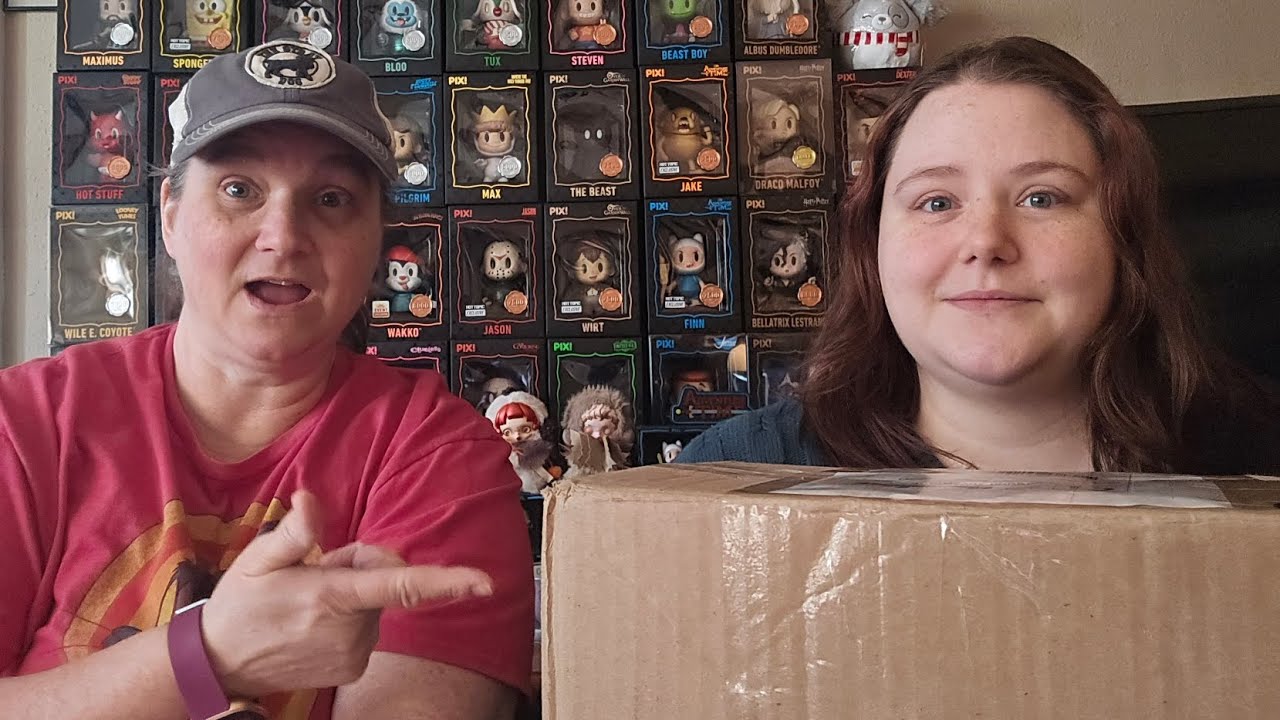 A Happy Birthday Box from Frog Pop! @frogpopfanatic 