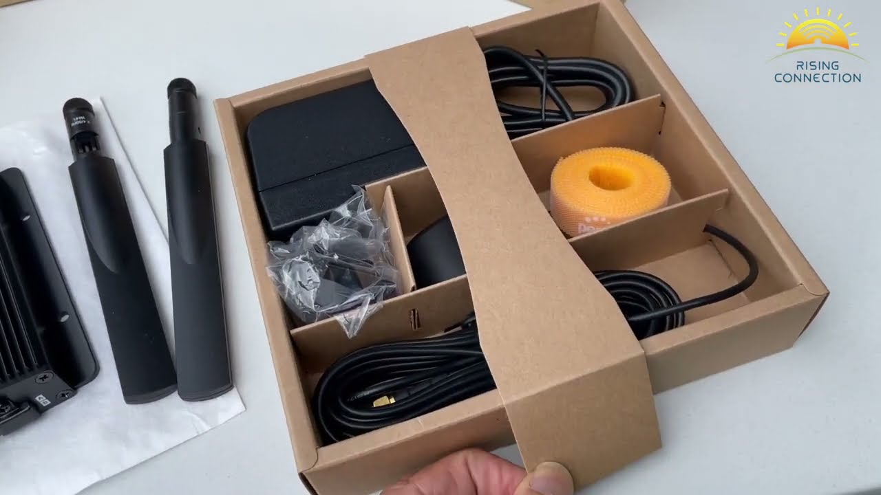 Unboxing Pepwave MAX BR1 5G with Mobility 40G