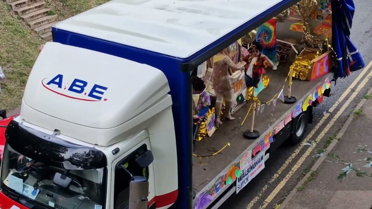 Ledbury Carnival 2024 Procession from Primary School Bridge (Official)