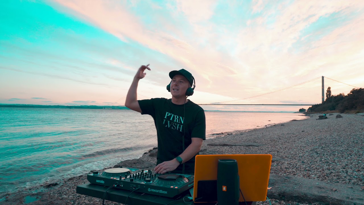 Piano House Anthems | Live DJ Set | Humber Bridge 🔥