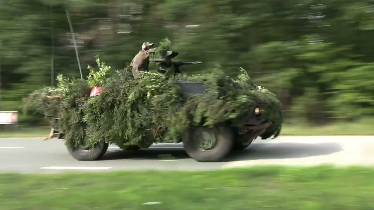 Bundeswehr verlegt in Marschpaketen Kampf, Schützen und Radpanzer !  German Army with Leopard2A7V !