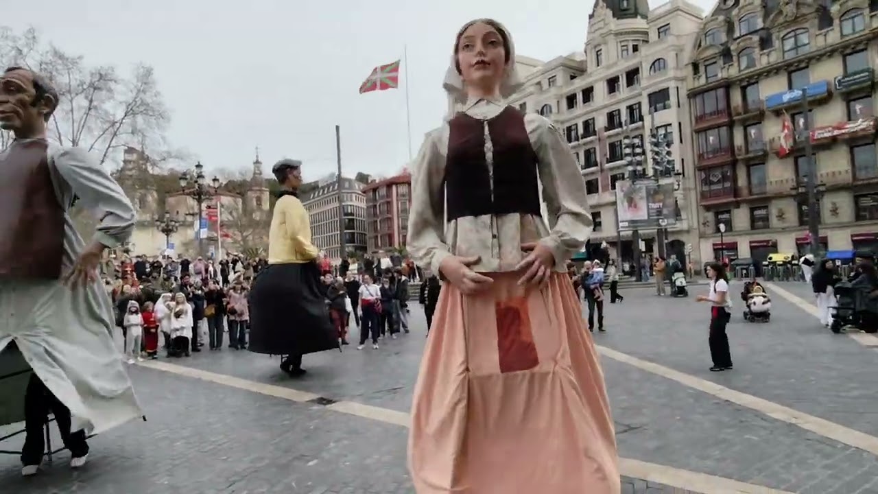 Polonesa gigantes de Bilbao en Bilbao ~Inauteriak~