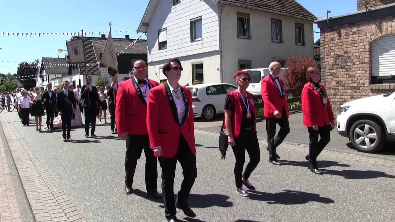 Kirmes und Schützenfest 2018 in Vossenack: Kirmessonntag, Jubelfestzug