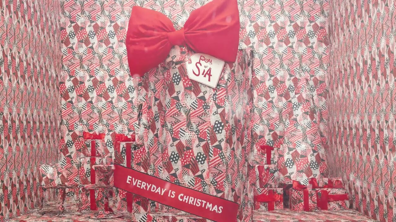 Sia - Everyday Is Christmas Instrumental (with backing vocals)