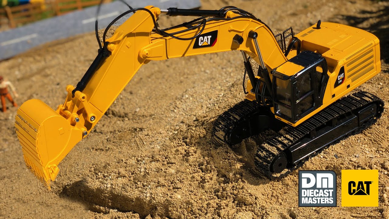 Diecast Masters 1:24 Cat&reg; RC 336 Excavator