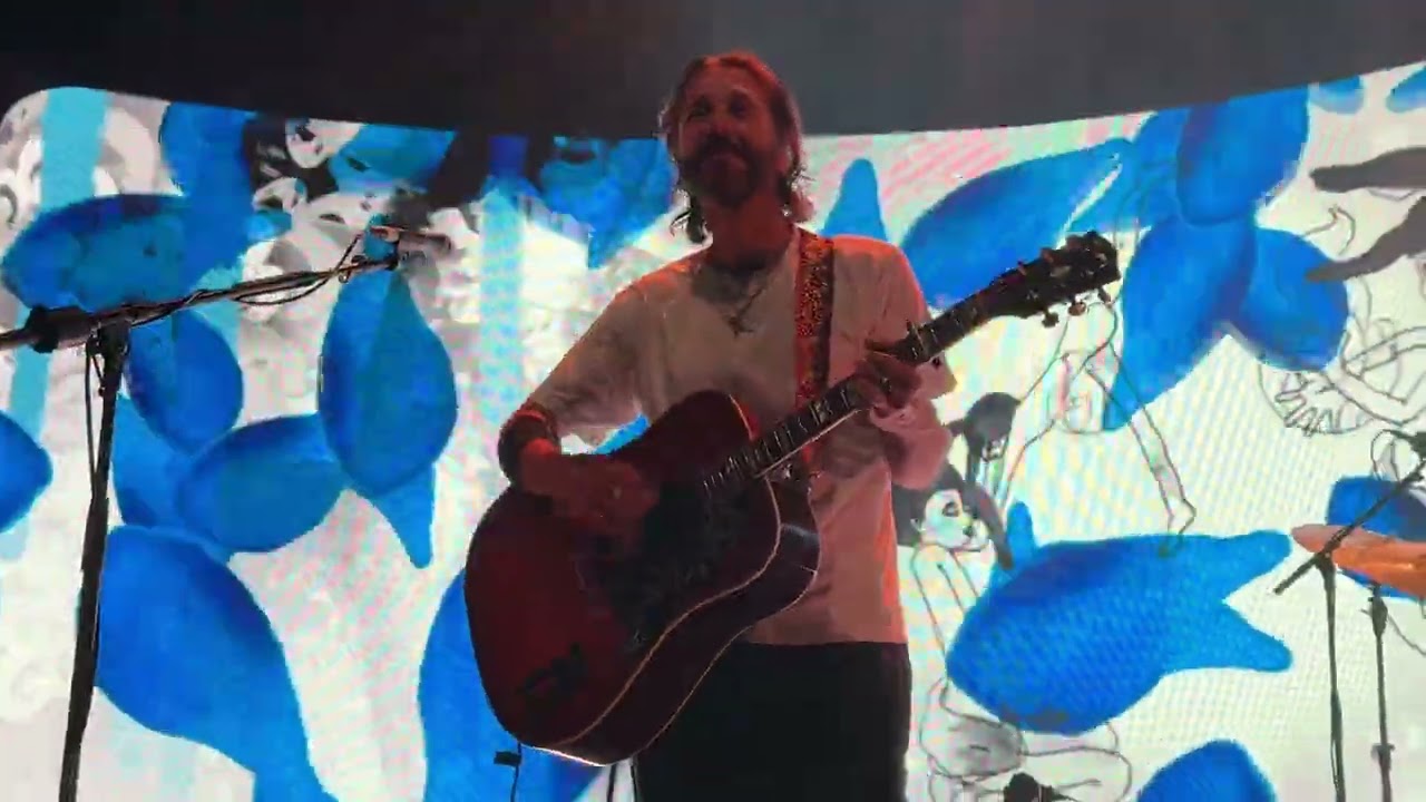 FEEDER - Love Pollution - Comfort In Sound Live Tour 2025 (Leeds)