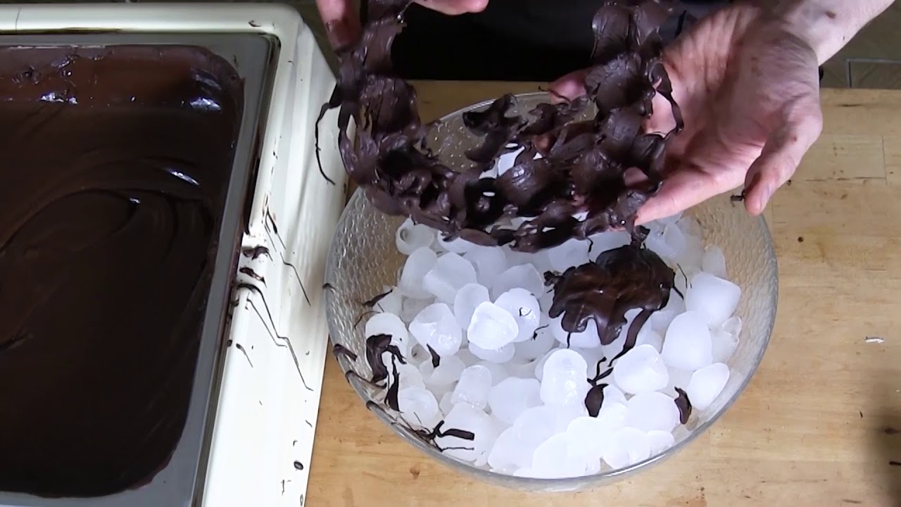 Vous ne verrez plus vos moules à glaçons pareil pour le chocolat