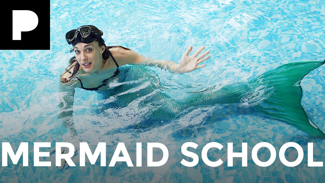 Emily Hartridge's Weird World: Mermaid School