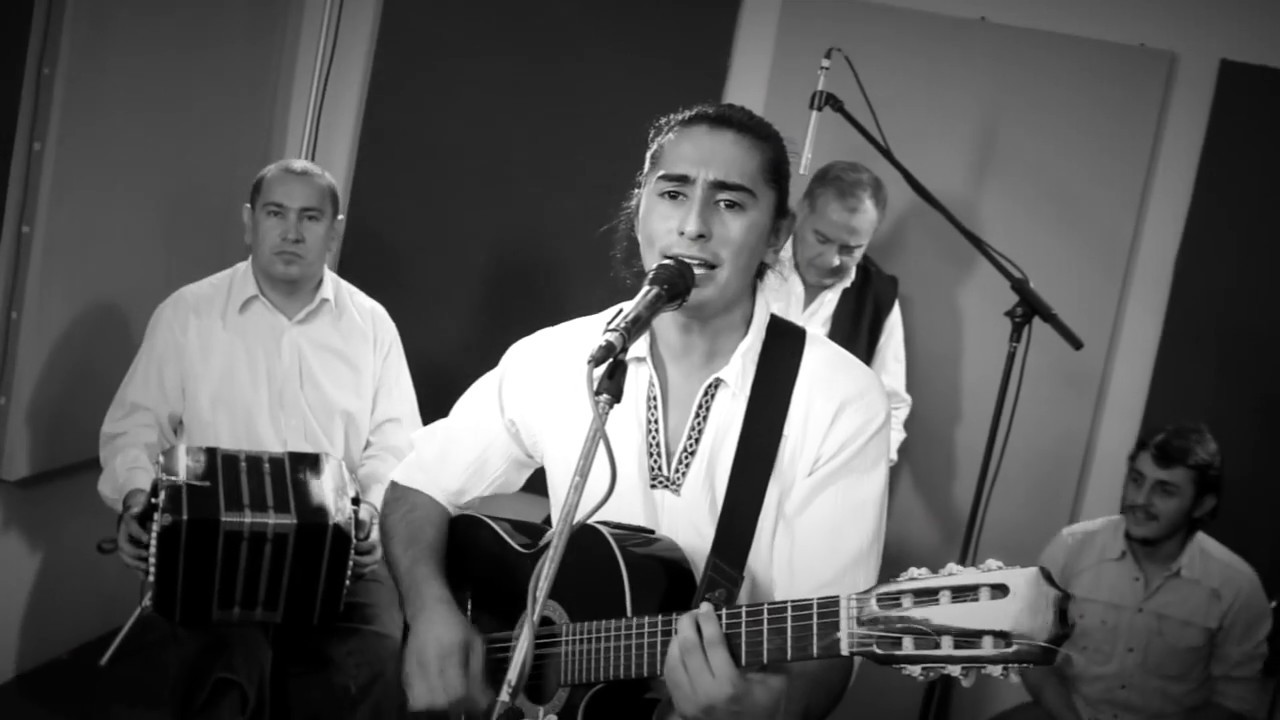 Pa' los Changos - Lucas Vega