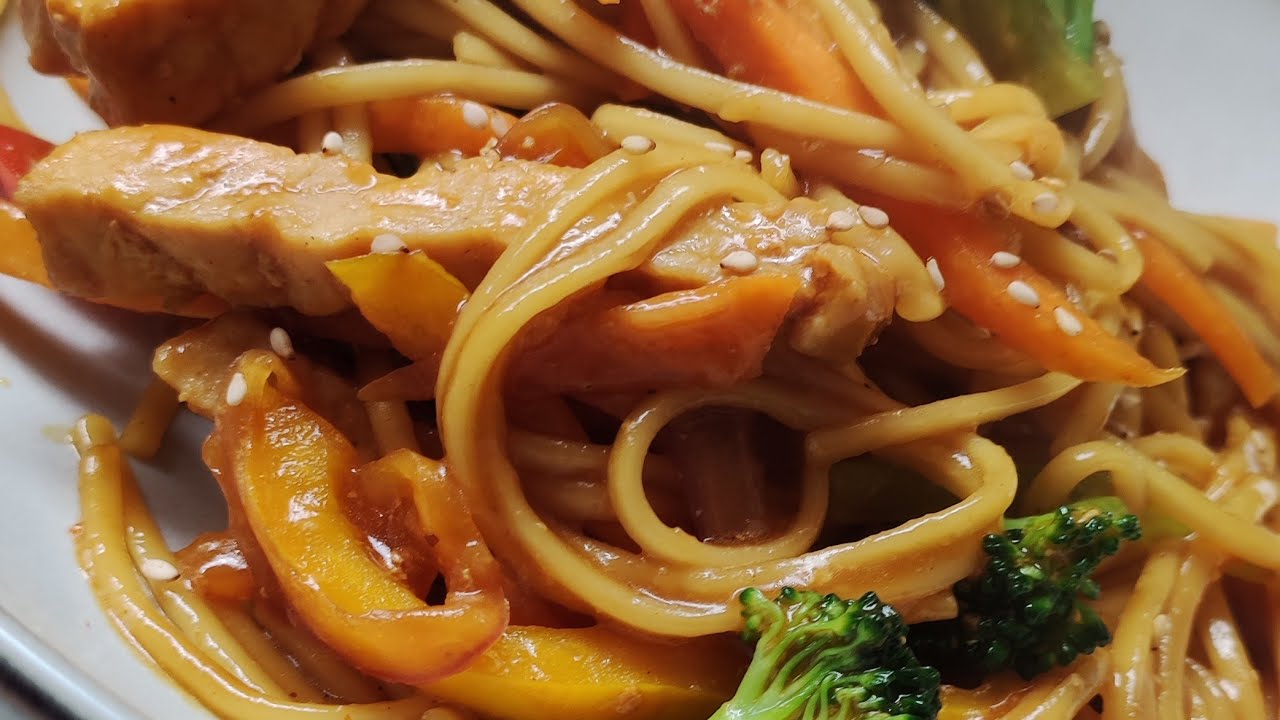 Spaghetti con carne de cerdo #recetasfaciles