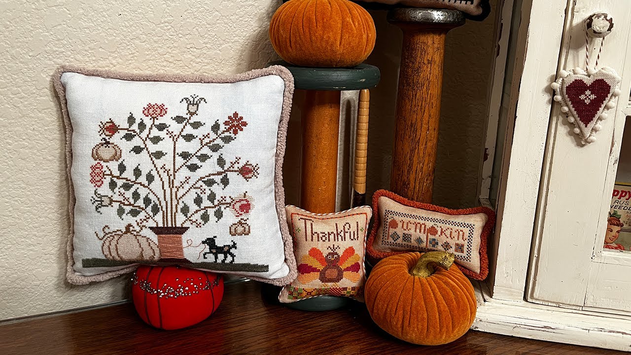 FlossTube #54: Fun News, New Patterns, Lots of Progress