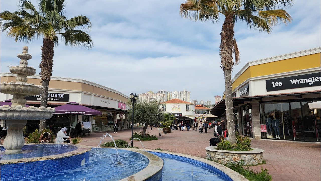 🇹🇷 Kuşadası Shopping Center